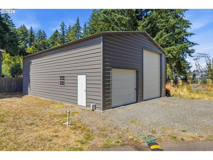 Property Photo: 1283 NE 49th St WA 98663