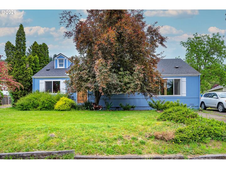 Property Photo: 3781 Kincaid St OR 97405