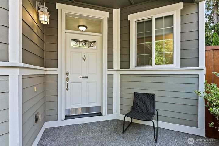 Property Photo:  4525  Helena Avenue SE  WA 98503 