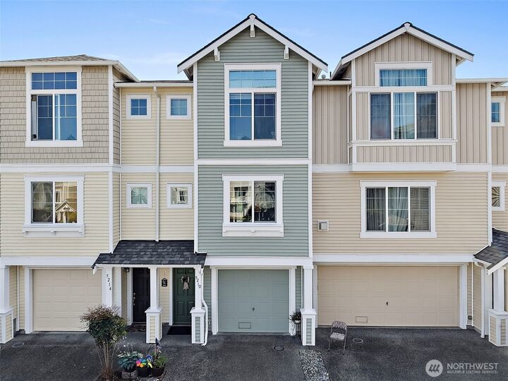 Property Photo:  5210  35th St  E 5-3  WA 98424 