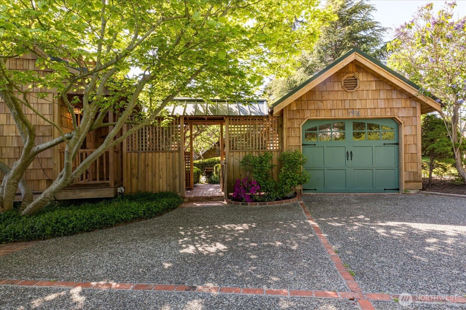 Property Photo:  195  Perry Drive  WA 98239 