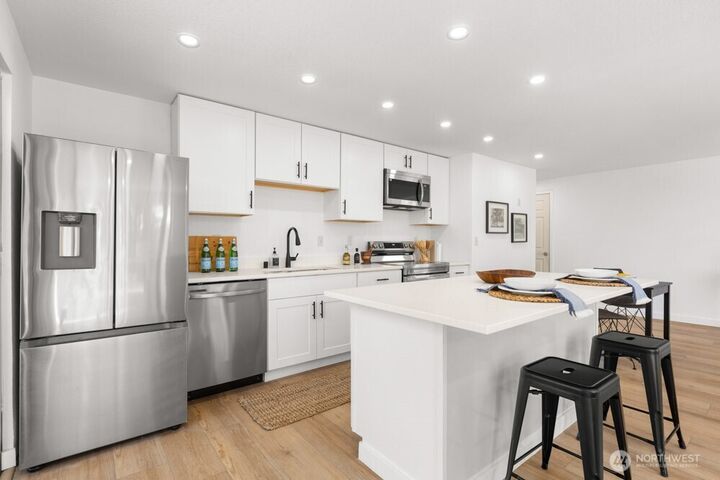 Property Photo:  819 S 80th Street  WA 98408 