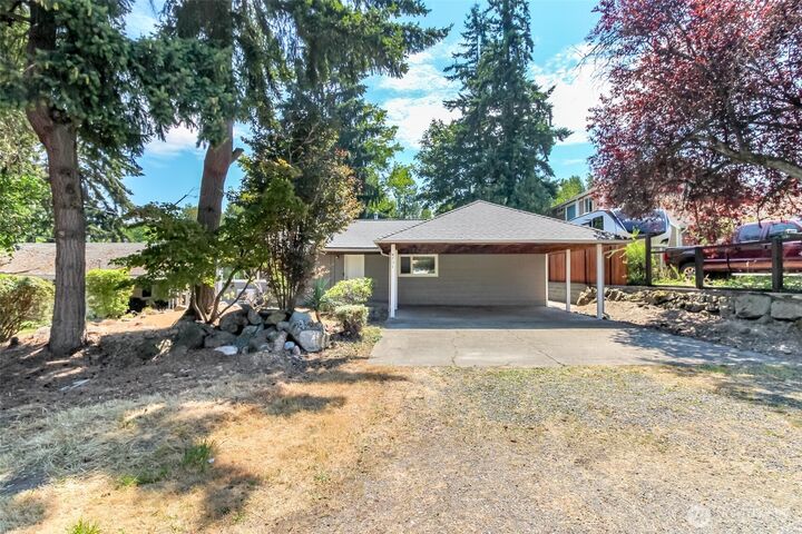 Property Photo: 4751 S 172nd Place WA 98188