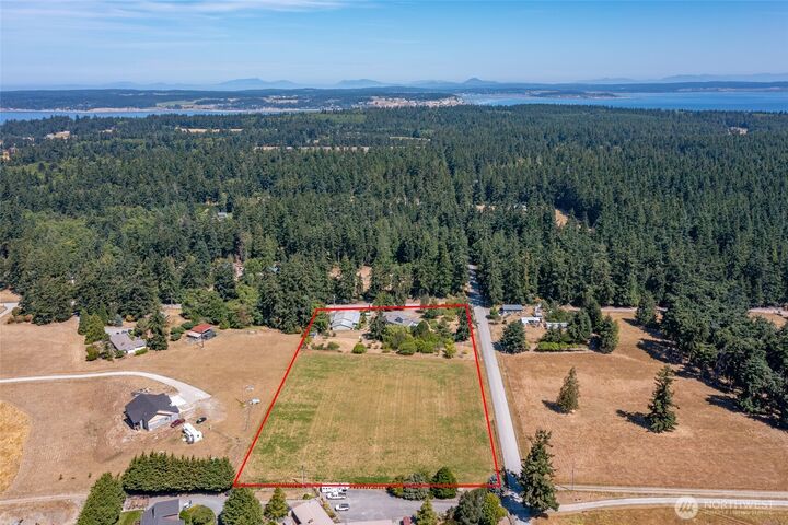 Property Photo: 830 Rusty Road WA 98239