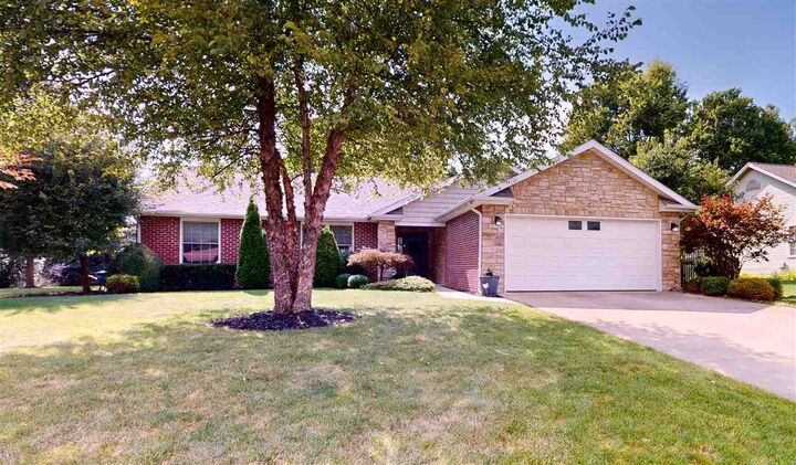 Property Photo:  936 Breckenridge Drive  IN 47374 