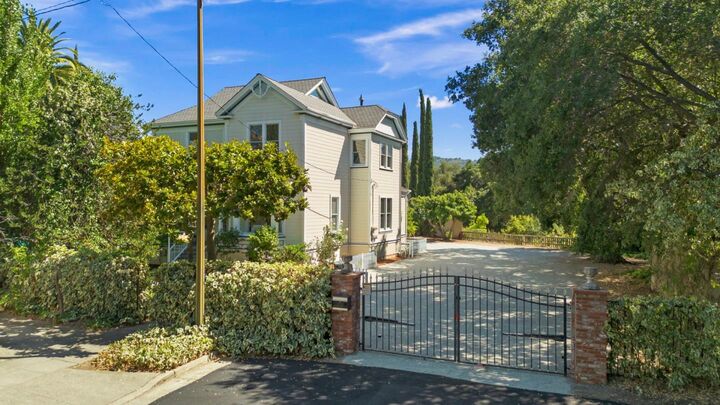 Property Photo:  288 Nino Way  CA 95032 
