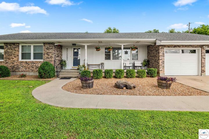 Property Photo:  2901 S Ohio  MO 65301 