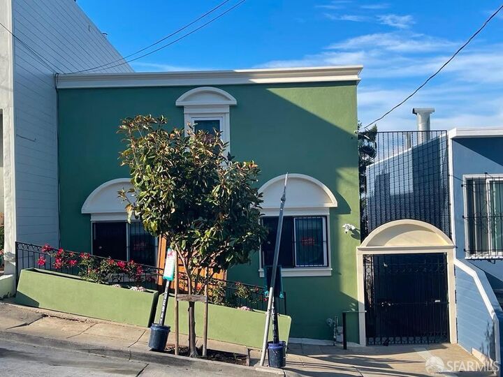 Property Photo:  224-224A Dwight Street  CA 94134 