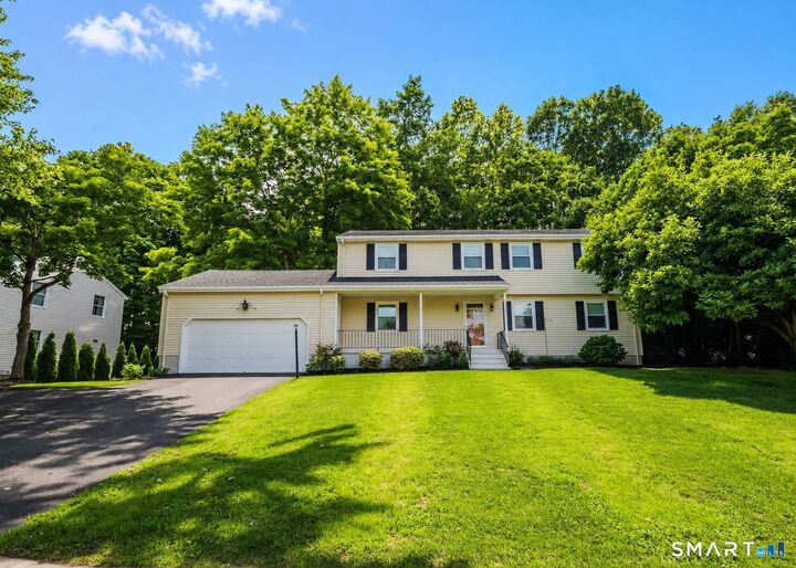 Property Photo:  132 Hollyberry Lane  CT 06062 