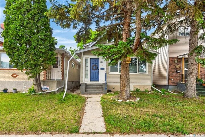 1922 Atkinson Street — photo 1