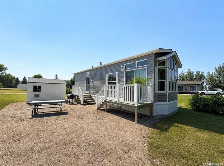 Property Photo:  140 King Street  SK S0L 1J0 