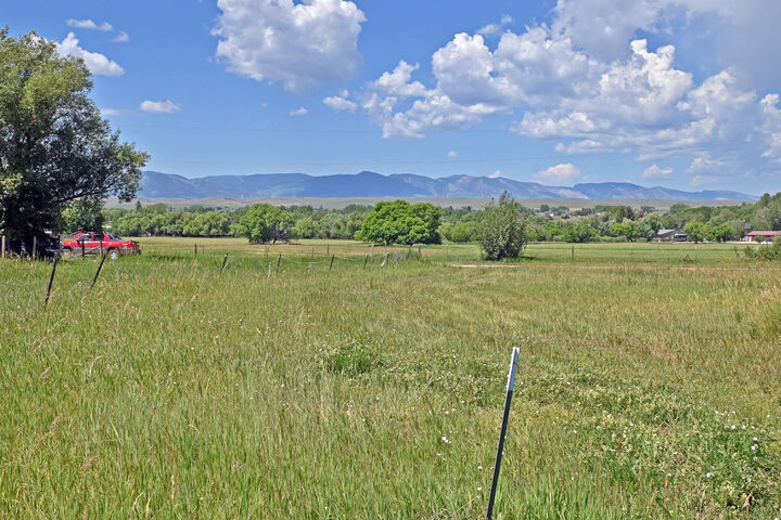 Property Photo:  17 Cox Valley Road  WY 82801 