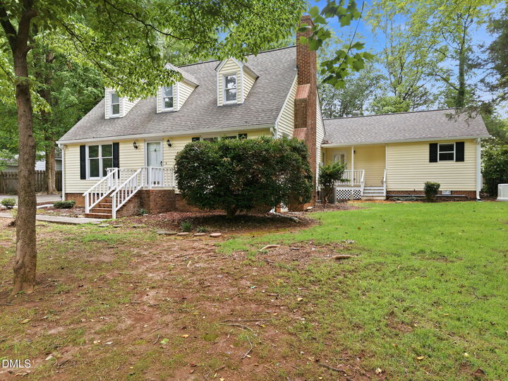 Property Photo: 2725 Panther Drive NC 27603