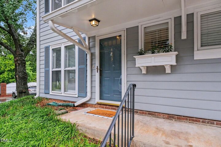 Property Photo: 1402 Barton Pl Drive NC 27608