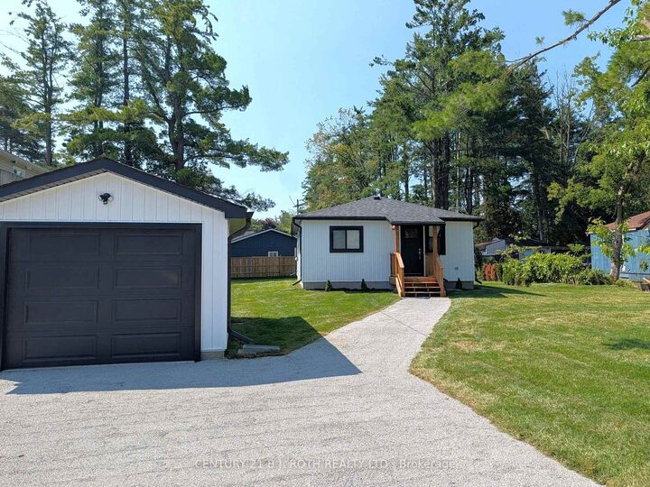 Property Photo:  809 9th Line  ON L9S 3Y2 