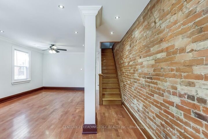Property Photo:  26 Grandville Avenue  ON M6N 4T9 
