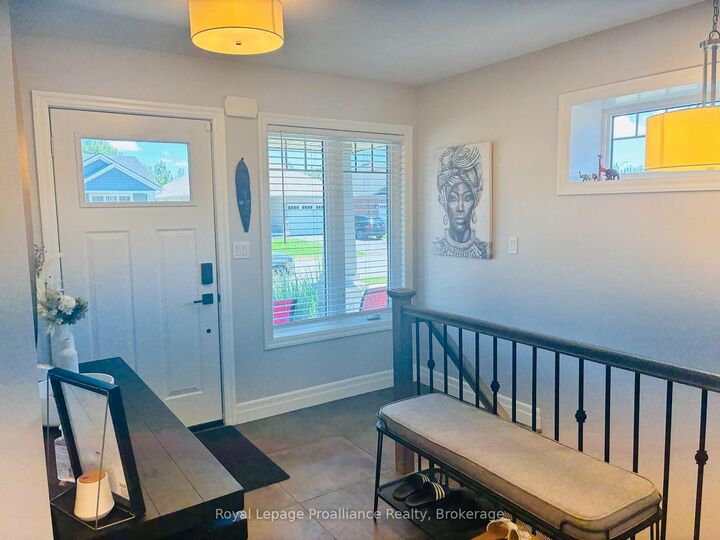 Property Photo:  48 Mercedes Drive  ON K8N 0B4 