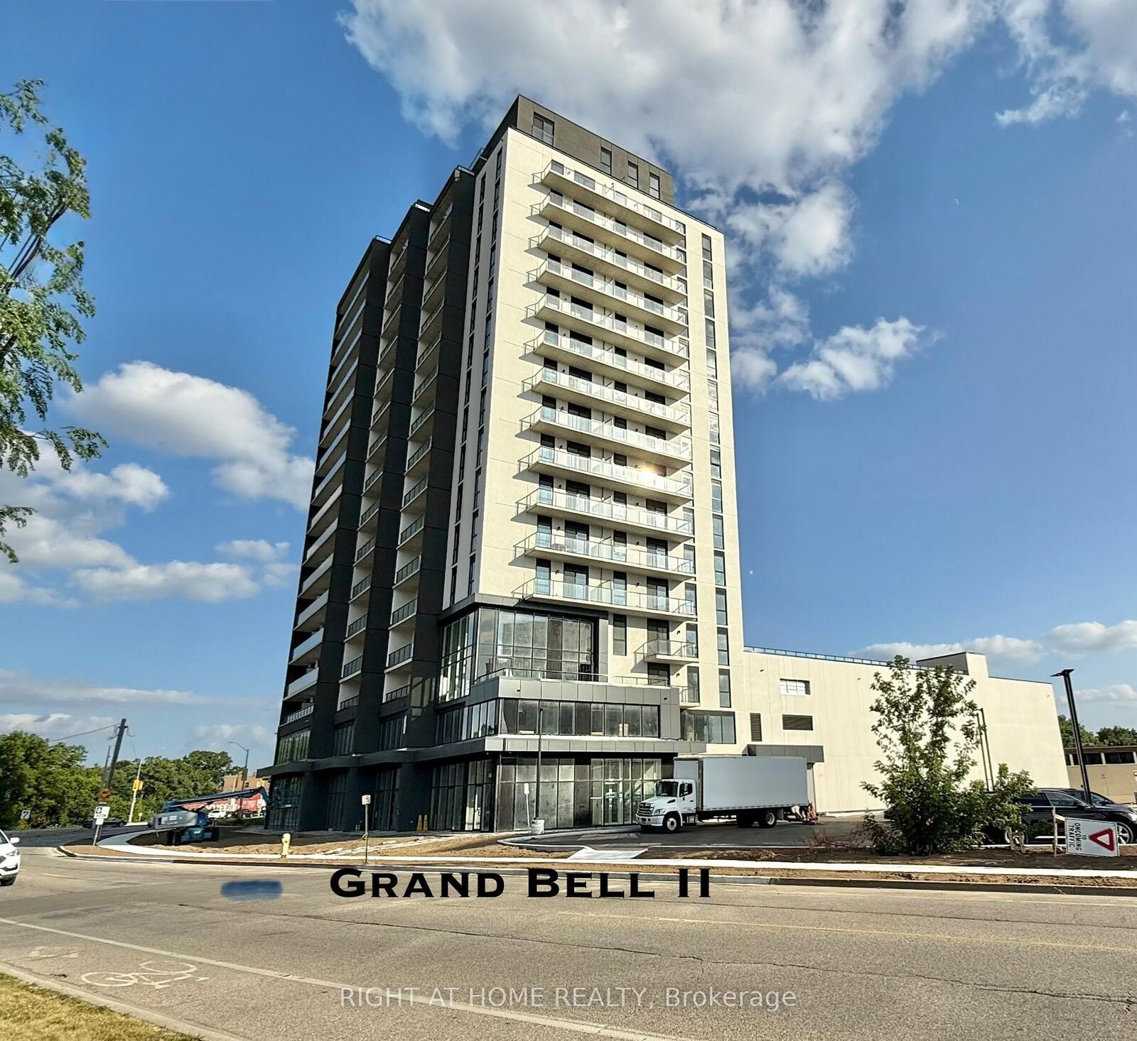 Property Photo: 33 Erie Avenue 1012 ON N3S 0K7