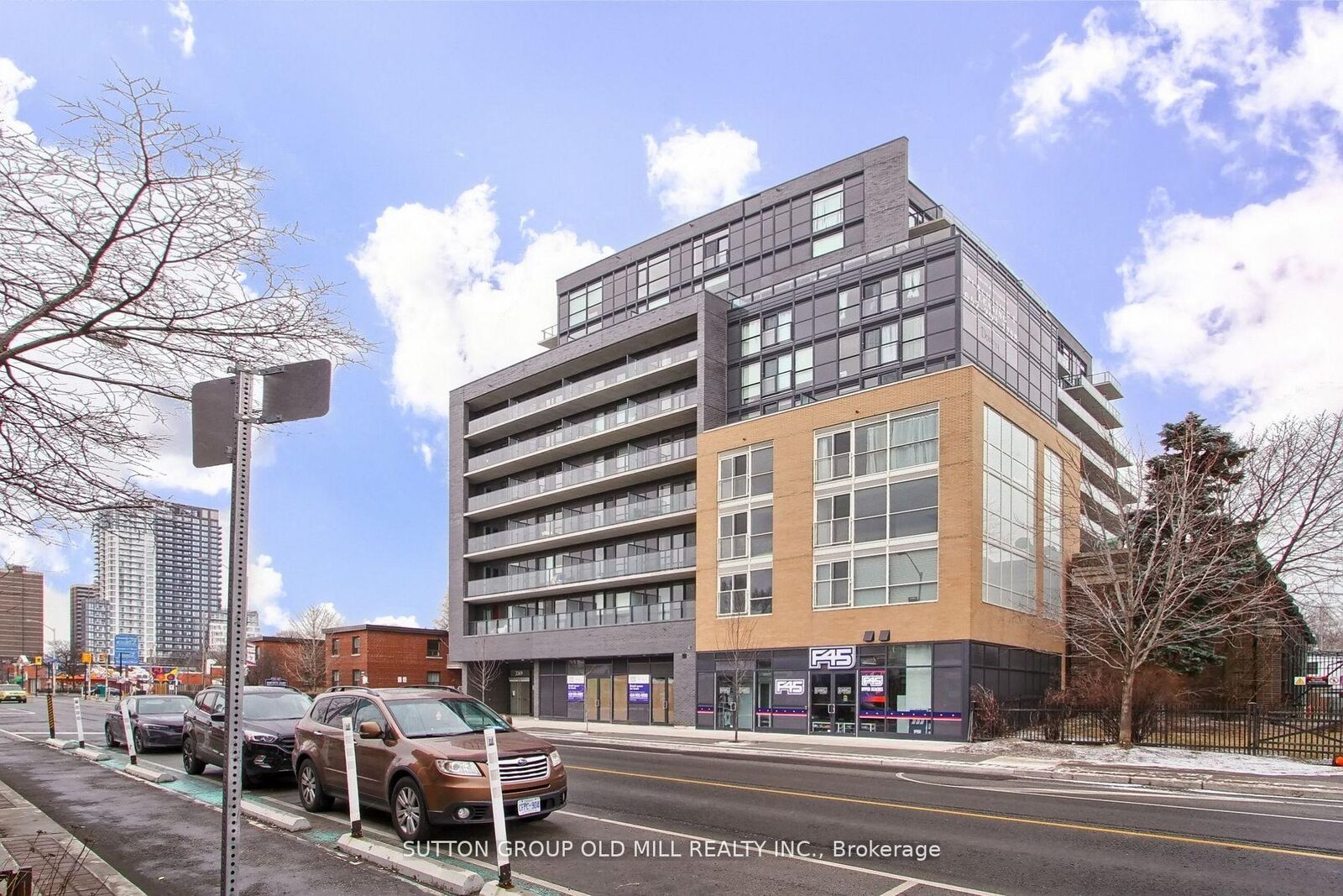 Property Photo:  2369 Danforth Avenue 516  ON M4C 0B1 