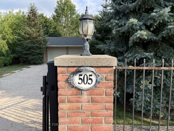 Property Photo:  505 Fanshawe Park Road E  ON N5X 1K7 