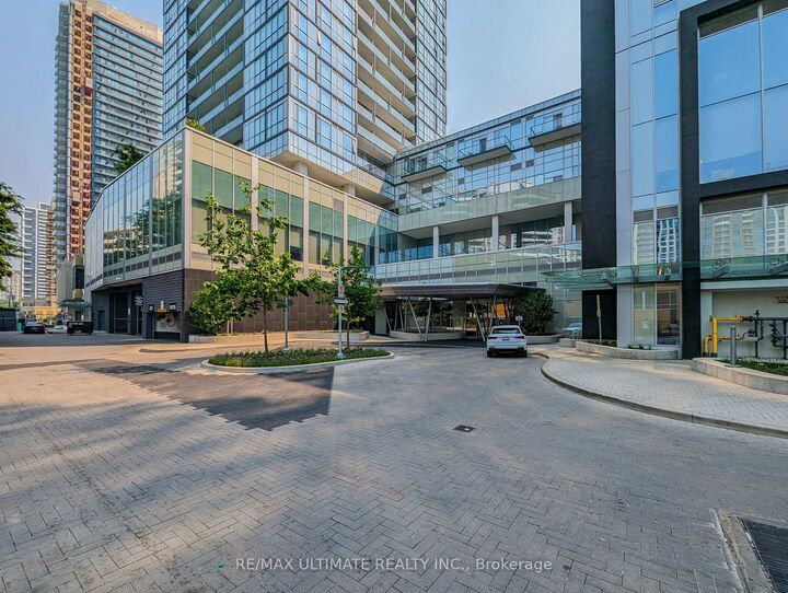Property Photo:  5180 Yonge Street 1412  ON M2N 0K5 