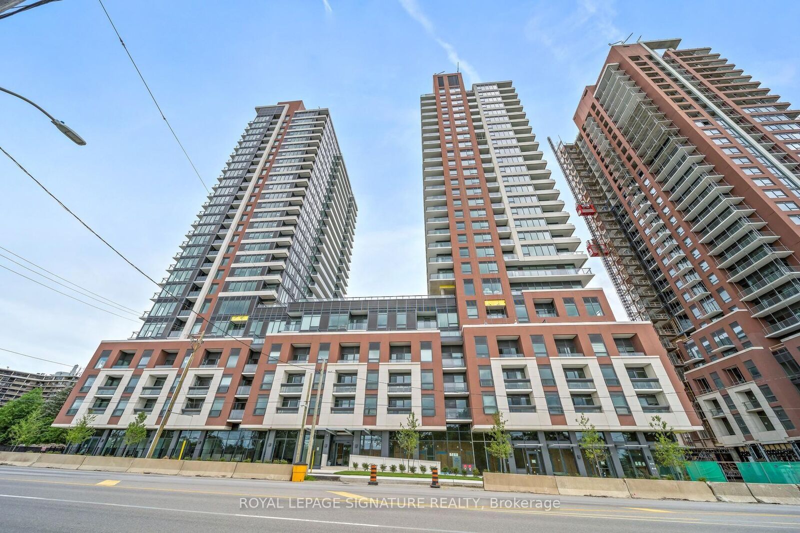 Property Photo:  4010 Eglinton Avenue W 711  ON M9A 0G5 
