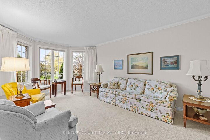 Property Photo:  2903 Jennifer Drive  ON K9L 1Z5 