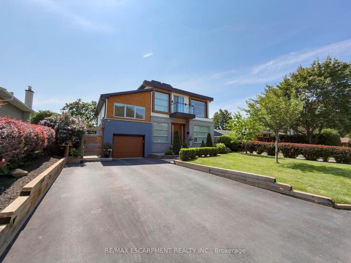 5178 Hunter Drive — photo 1