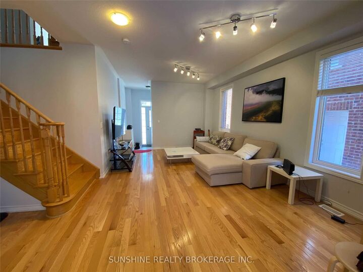 Property Photo:  94 Carolina Rose Crescent  ON L6E 0J6 