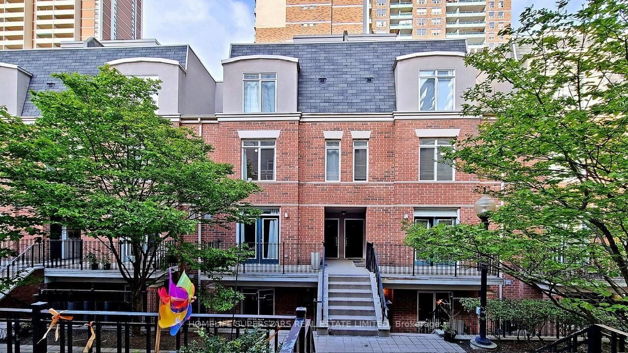 Property Photo:  415 Jarvis Street 245  ON M4Y 3C1 