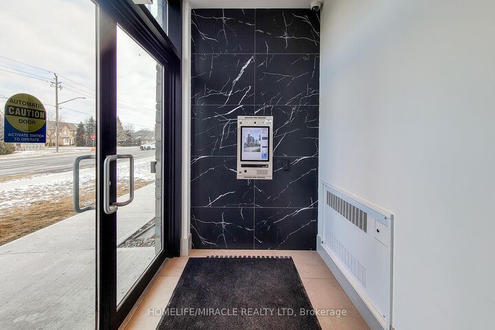 Property Photo:  600 North Service Road 213  ON L8E 0L2 