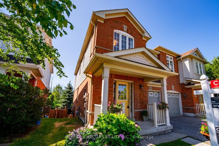 Property Photo:  281 Reeves Way Boulevard  ON L4A 0H7 