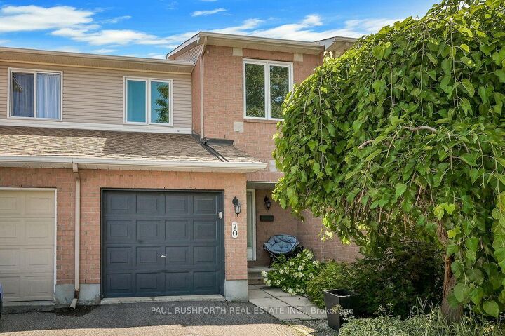70 Sheppard'S Glen Avenue — photo 1