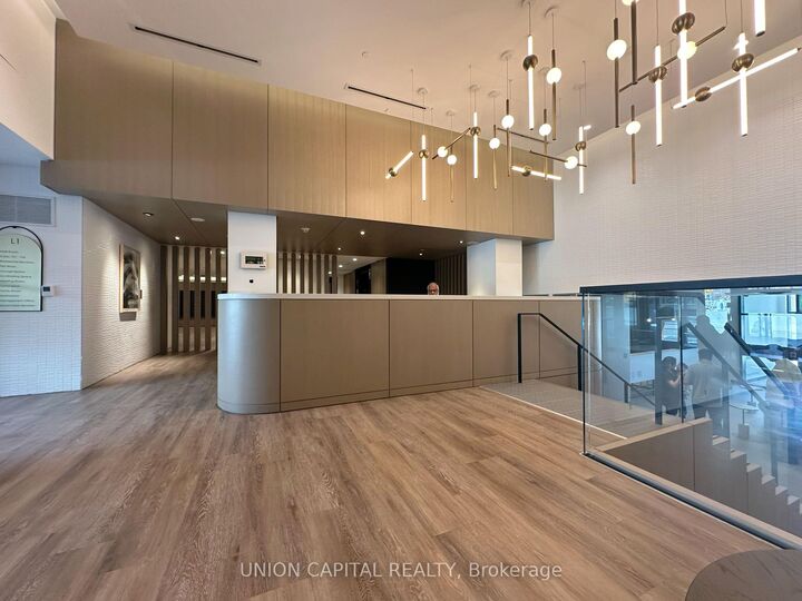 Property Photo:  7950 Bathurst Street 1126  ON L4J 0L4 