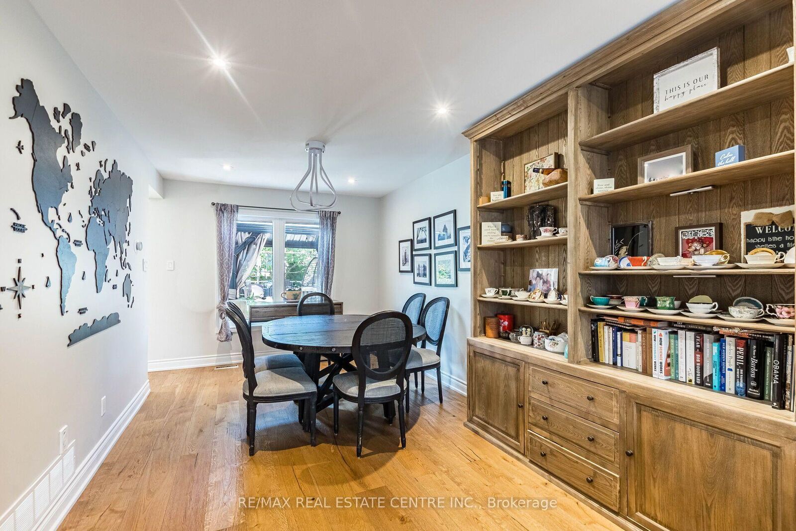 Property Photo:  1571 Meadowfield Crescent  ON L5M 4T4 
