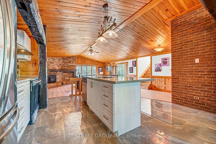 Property Photo: 236 Summit Drive ON L0B 1E0
