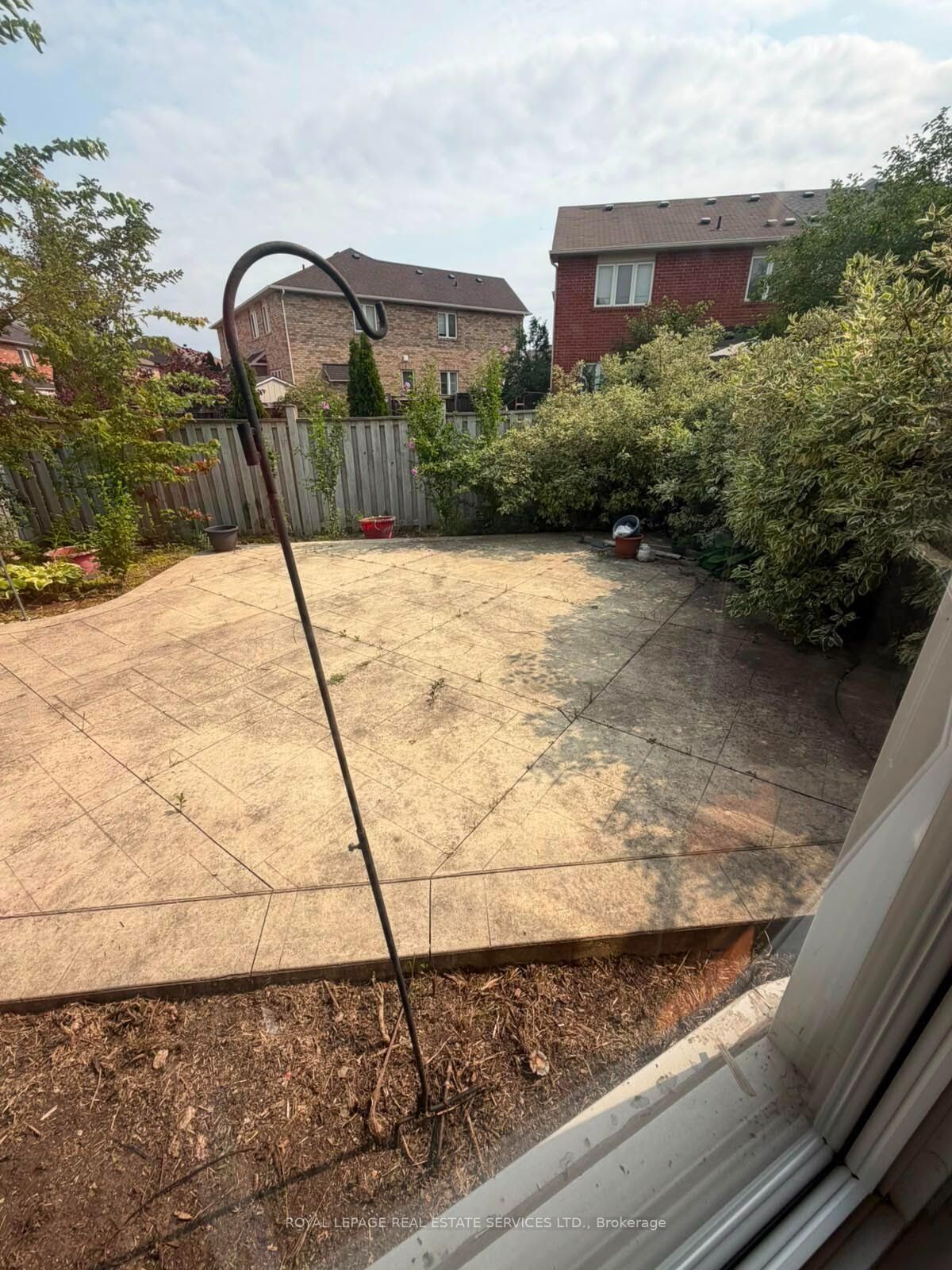 Property Photo:  697 Scott Boulevard  ON L9T 0X9 