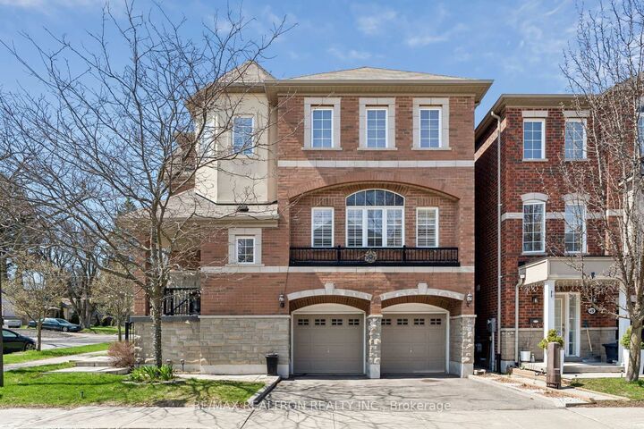 Property Photo: 12 Dale Avenue ON M1J 3J5