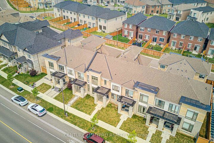 261 Coronation Road — photo 1