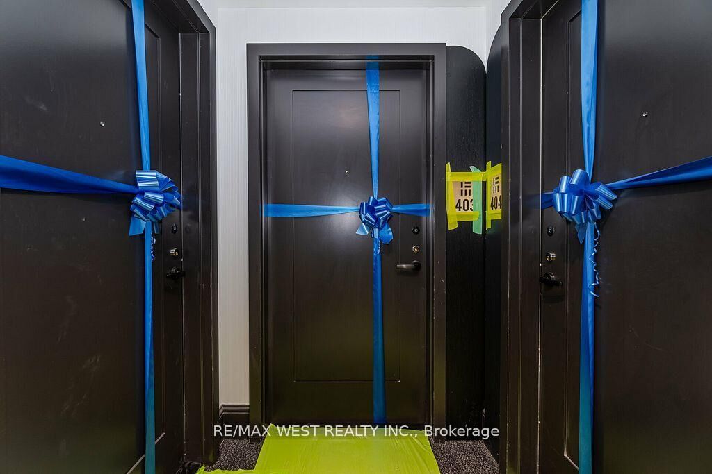 Property Photo:  123 Portland Street 403  ON M5V 2N4 