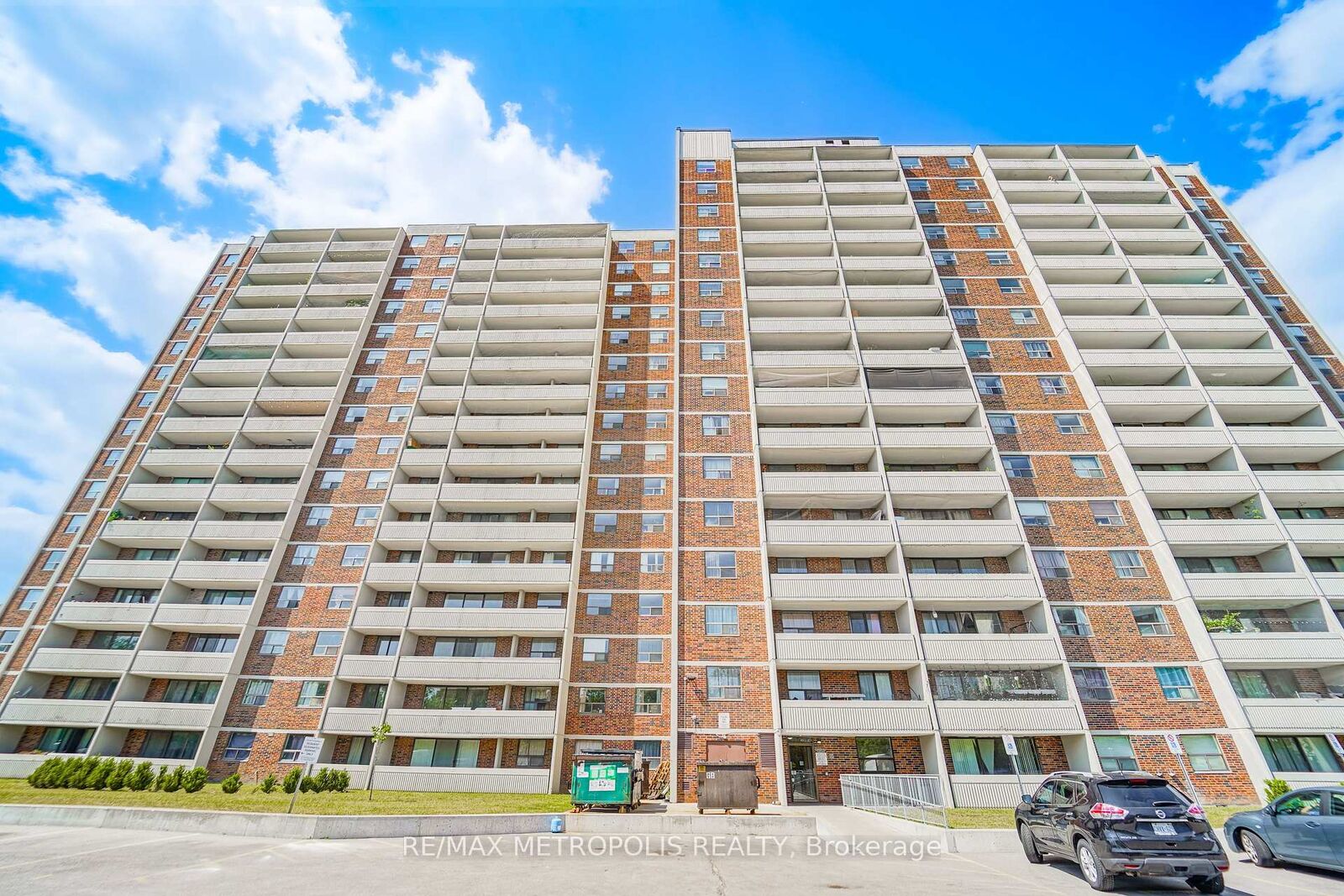 Property Photo:  301 Prudential Drive 407  ON M1P 4V3 