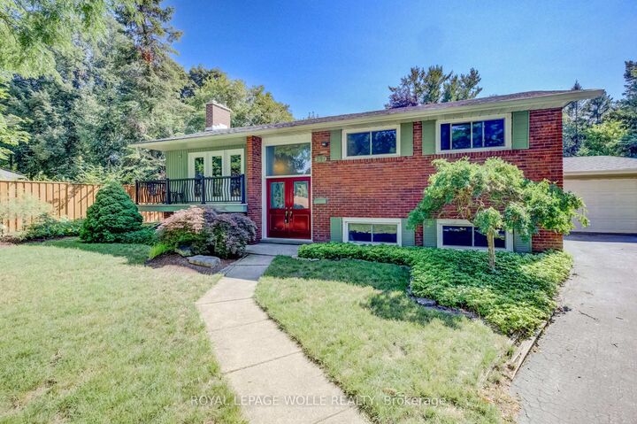 Property Photo:  291 Villa Place  ON N2J 3X6 