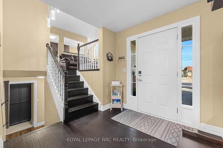 Property Photo:  551 Scott Street  ON L2M 6Y4 