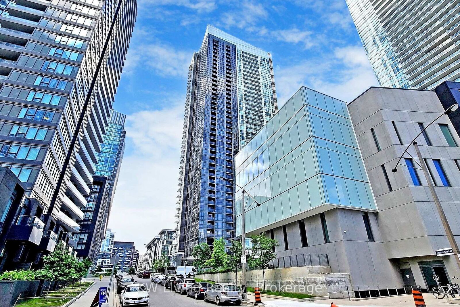Property Photo:  85 Queens Wharf Road 2508  ON M5V 0J9 