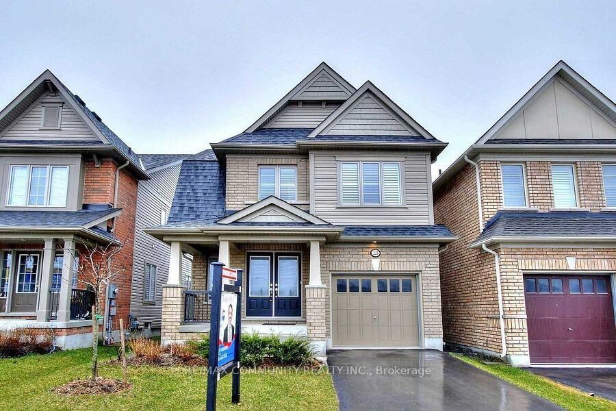 Property Photo:  223 Windfields Farm Drive W  ON L1H 7K4 