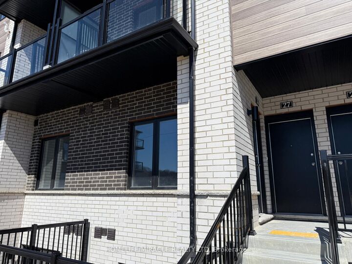 Property Photo:  10 South Creek Drive 26  ON N2R 0T9 