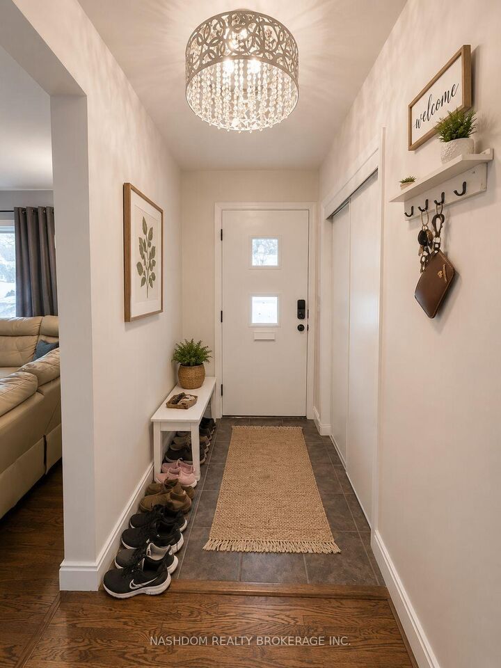 Property Photo: 21 Edgar Drive ON N6K 1K2