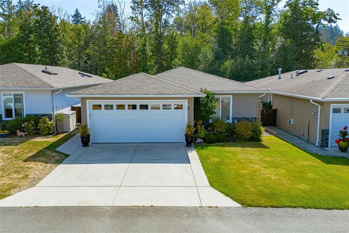 Property Photo:  7586 Tetayut Rd #5  BC V8M 0B4 