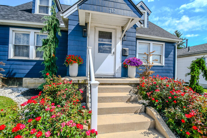 Property Photo: 717 W Main Street OH 45371