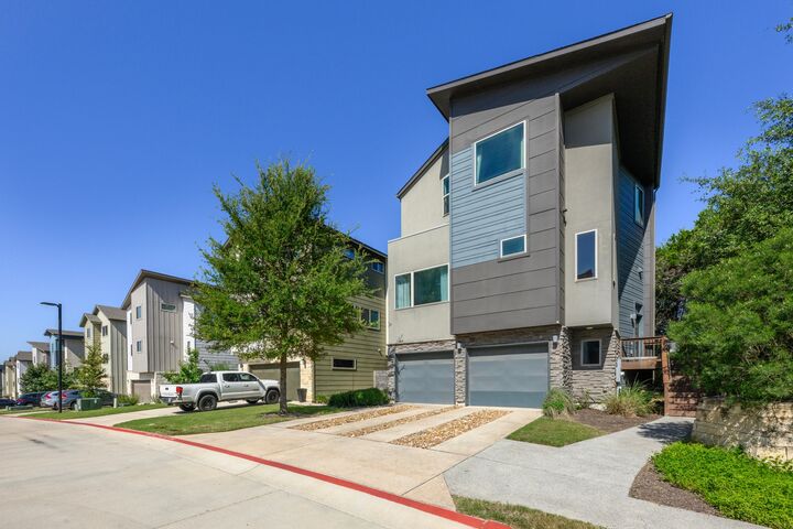 Property Photo:  5315 La Crosse Avenue 1  TX 78739 